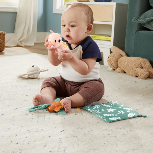 Fisher Price Coffret-Cadeau Le Monde des Sens, 4Jouets Sensoriels