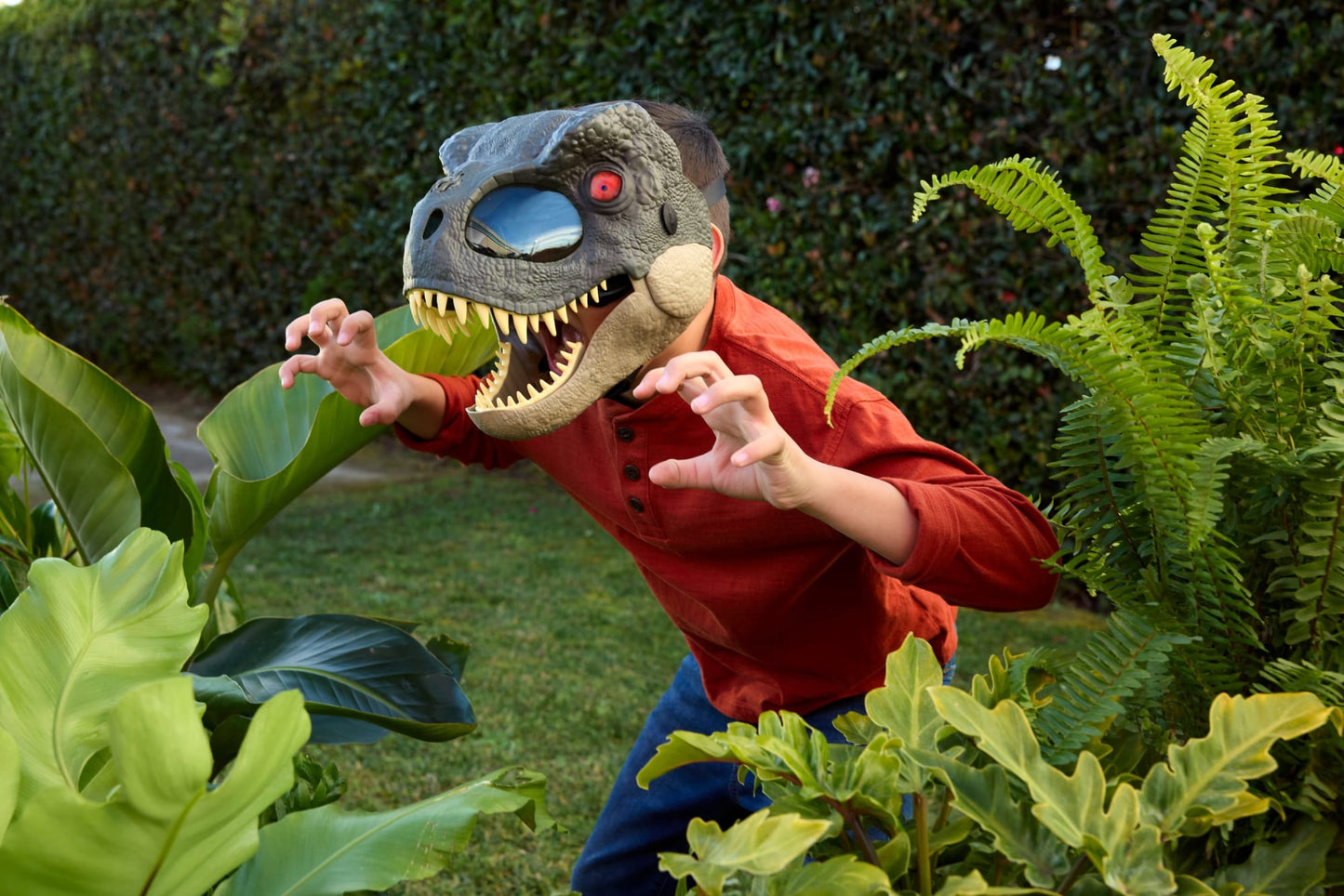 Jurassic World Rebirth T-Rex Rage N Roar Mask With Led Light Up Eyes Feature, 3 Level Effects
